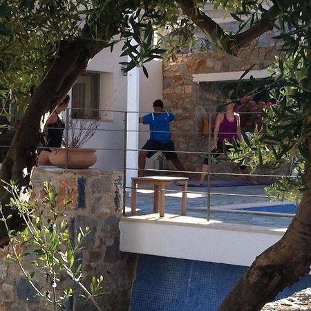 Mourtzanakis Residence - Traditional Eco Hotel In Akhládha Extérieur photo