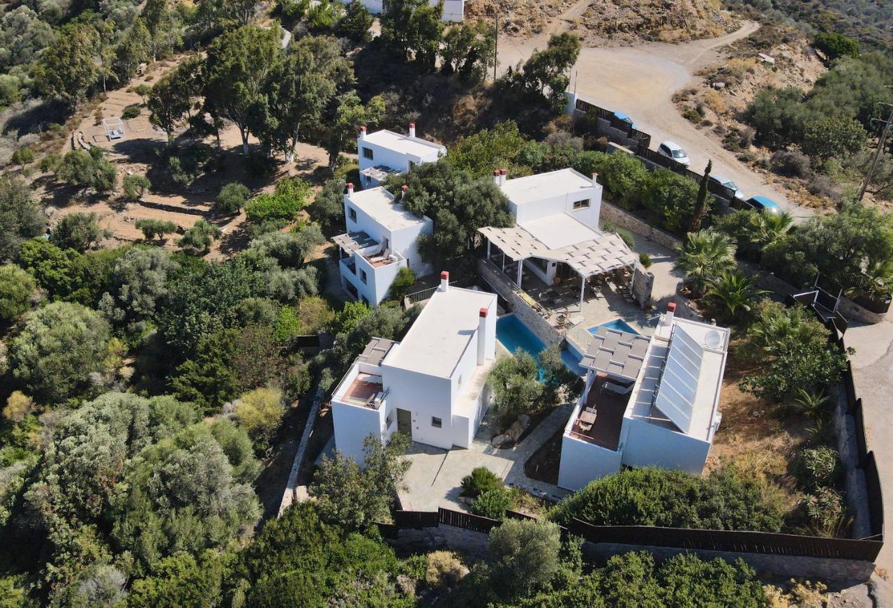 Mourtzanakis Residence - Traditional Eco Hotel In Akhládha Extérieur photo